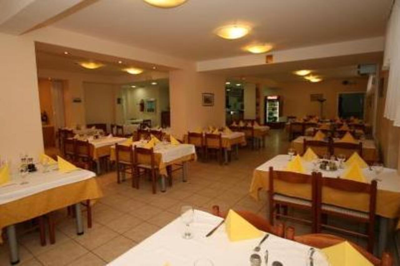 Hotel Porto Zadar Eksteriør billede